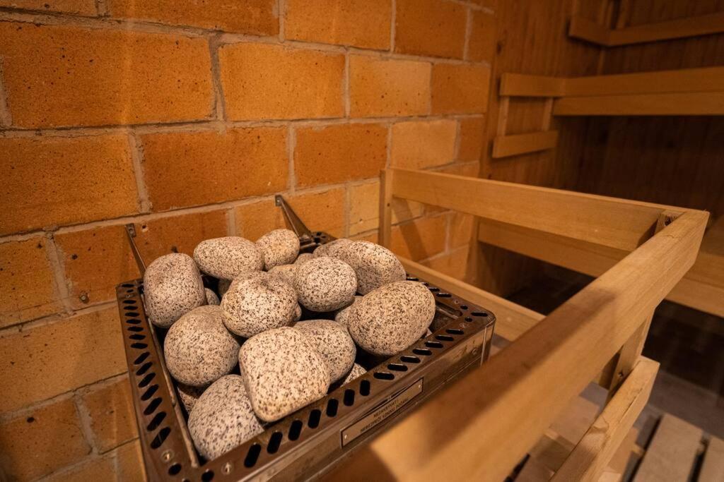 Sauna Apartment - Брно Экстерьер фото